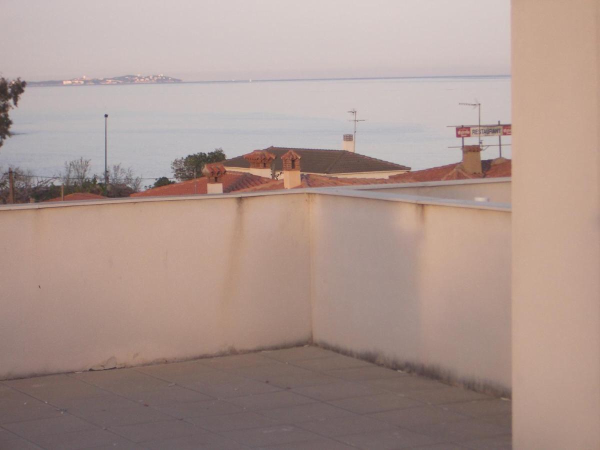 Apartamento Con Vitas Al Mar Miami Playa Exteriör bild